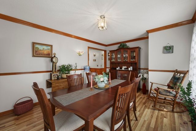 712 Barker Rd, Pittsfield, MA 01201