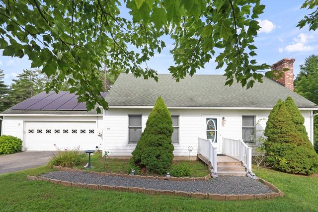 712 Barker Rd, Pittsfield, MA 01201