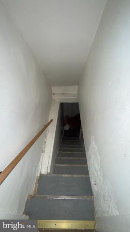 2313 LAURETTA AVE, Baltimore, MD 21223
