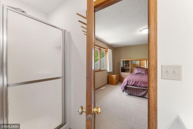 13500 Judicial Road, Burnsville, MN 55337