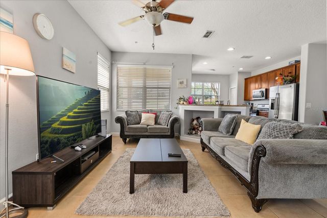 906 ASSEMBLY COURT, Kissimmee, FL 34747