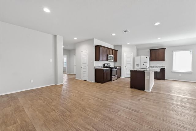 1606 Bear Spring Drive, Richmond, TX 77469