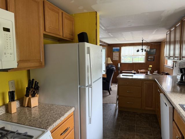 428 Deer Meadow Road, Webster, NH 03303