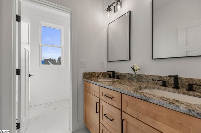 162 Meadow Park Drive, Easley, SC 29640