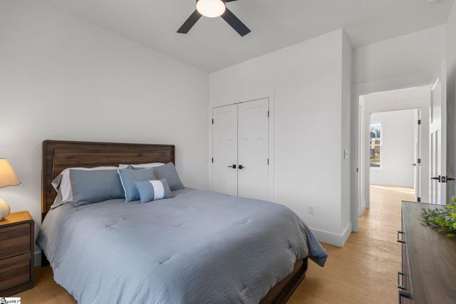 162 Meadow Park Drive, Easley, SC 29640