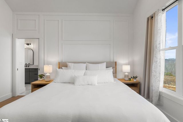 162 Meadow Park Drive, Easley, SC 29640