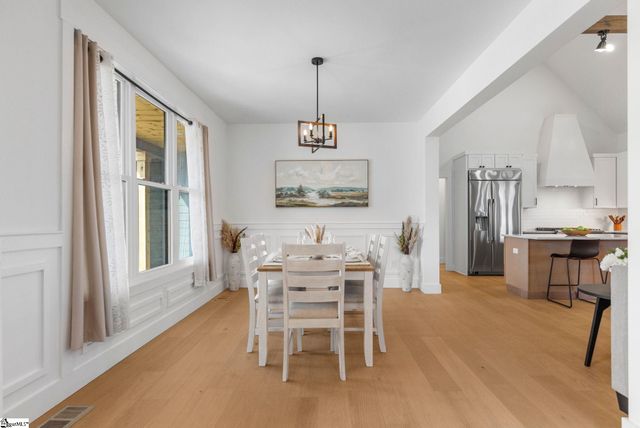 162 Meadow Park Drive, Easley, SC 29640