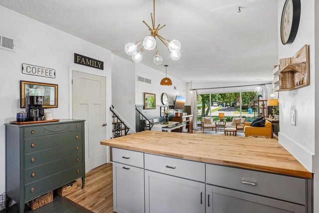 816 11th Street, Baraboo, WI 53913