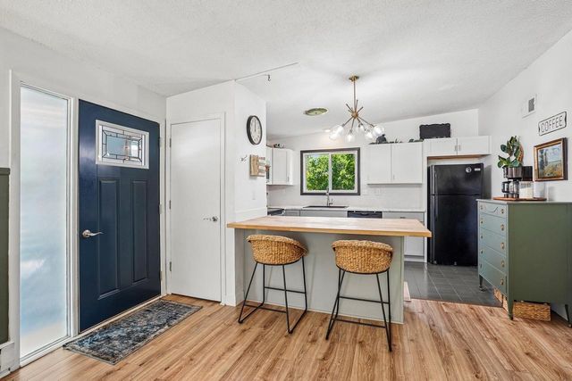 816 11th Street, Baraboo, WI 53913