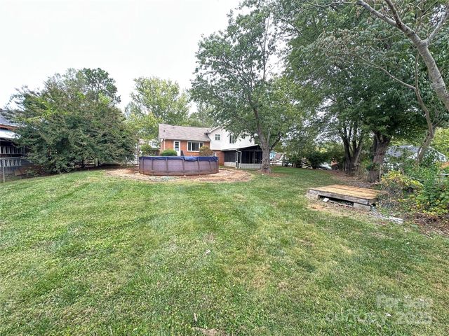 7524 Middlebury Place, Charlotte, NC 28212