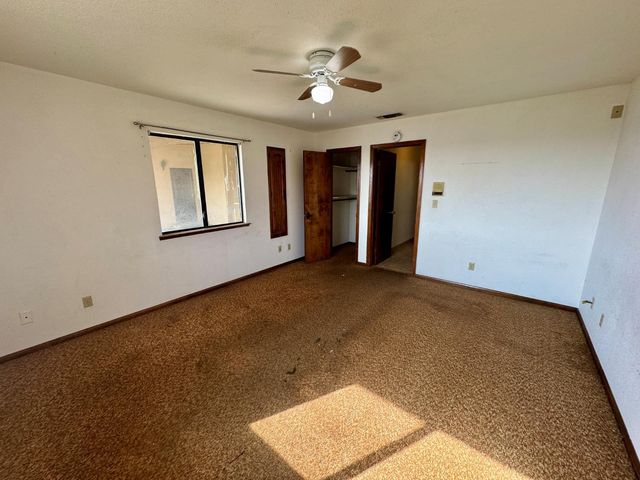 17617 W Belmont Avenue, Kerman, CA 93630