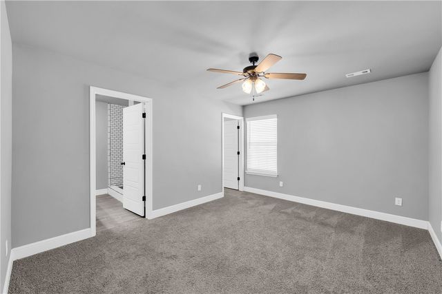 3905 E Wax Wing Drive, Siloam Springs, AR 72761