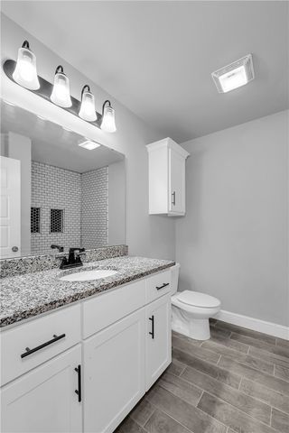 3905 E Wax Wing Drive, Siloam Springs, AR 72761