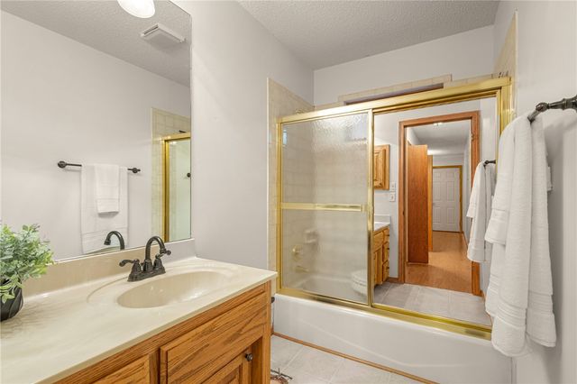 3 Islay Circle, Bella Vista, AR 72715