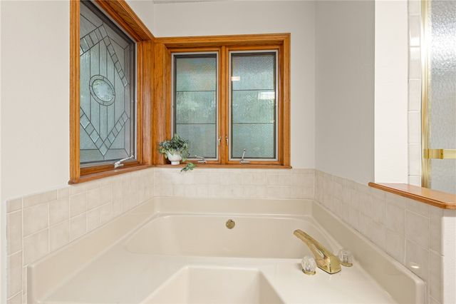 3 Islay Circle, Bella Vista, AR 72715