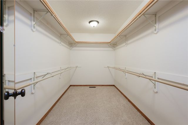 3 Islay Circle, Bella Vista, AR 72715