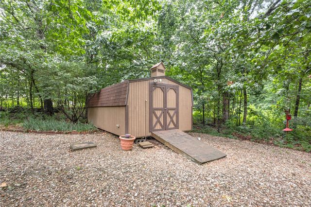3 Islay Circle, Bella Vista, AR 72715