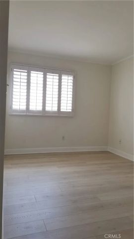 4279 W Sarah Street, Burbank, CA 91505