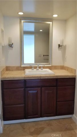 4279 W Sarah Street, Burbank, CA 91505