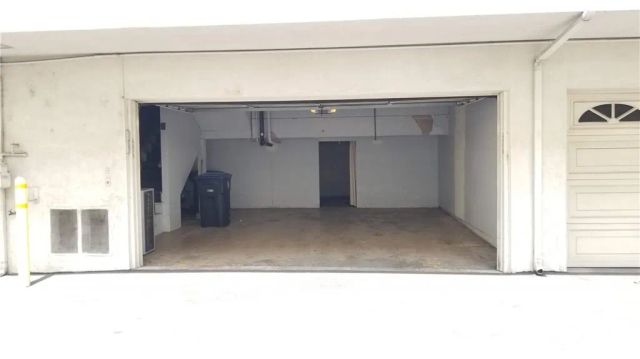 4279 W Sarah Street, Burbank, CA 91505