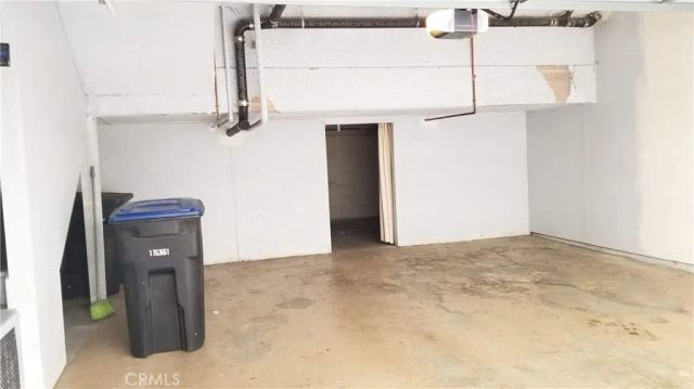 4279 W Sarah Street, Burbank, CA 91505