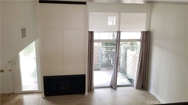 4279 W Sarah Street, Burbank, CA 91505