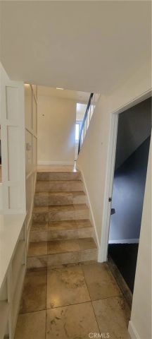 4279 W Sarah Street, Burbank, CA 91505