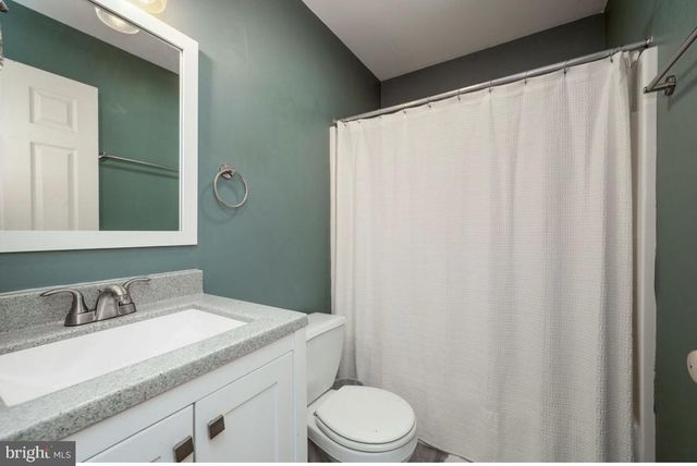 75 CLEMENS RD, Fleetwood, PA 19522