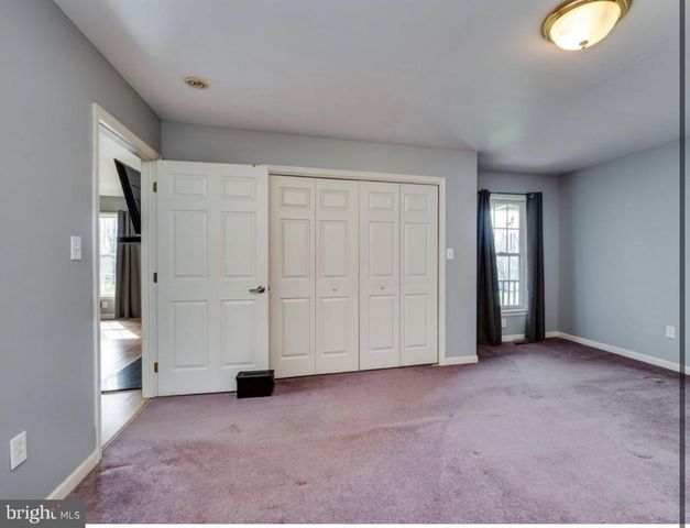 75 CLEMENS RD, Fleetwood, PA 19522