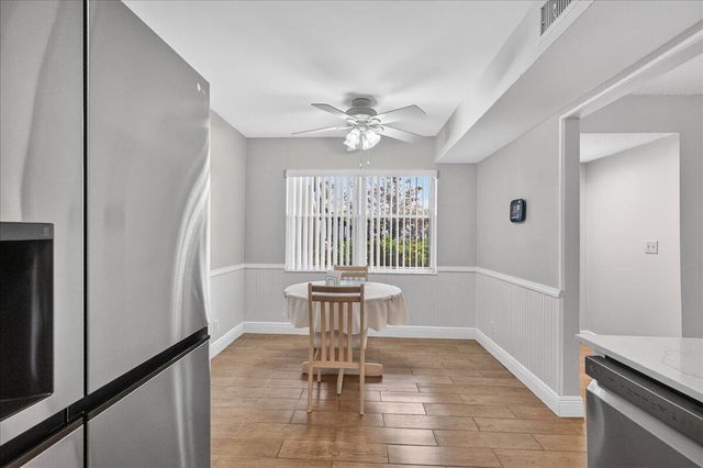 7633 Tahiti Lane 101, Lake Worth, FL 33467