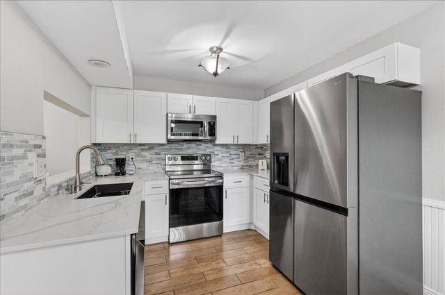 7633 Tahiti Lane 101, Lake Worth, FL 33467