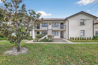 7633 Tahiti Lane 101, Lake Worth, FL 33467