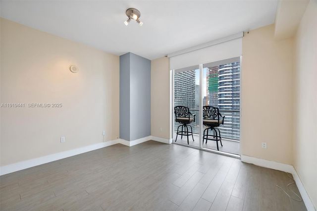 79 SW 12th St 4004S, Miami, FL 33130