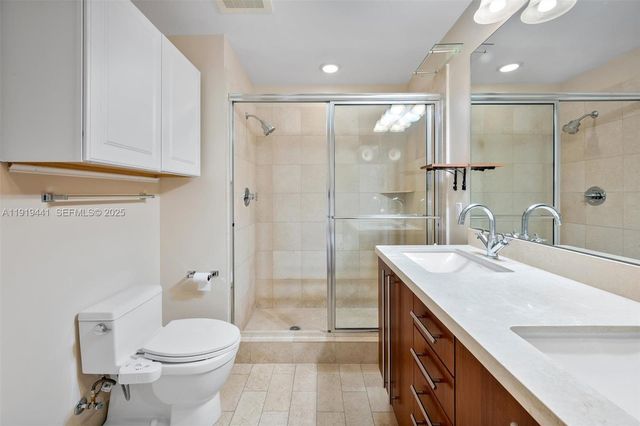 79 SW 12th St 4004S, Miami, FL 33130