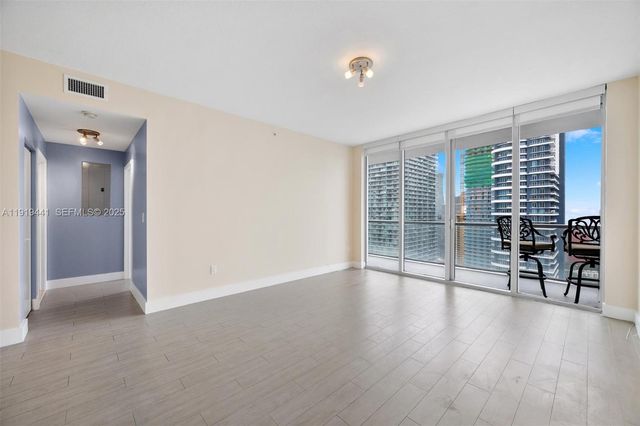 79 SW 12th St 4004S, Miami, FL 33130