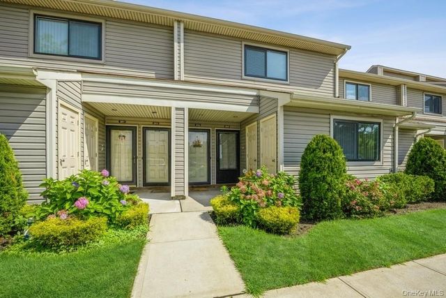 100 Daly Boulevard 2810, Oceanside, NY 11572