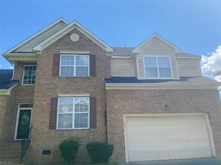327 Bob White PW, Suffolk, VA 23435