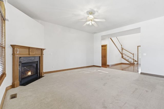 2707 W Highpoint Circle, Ozark, MO 65721