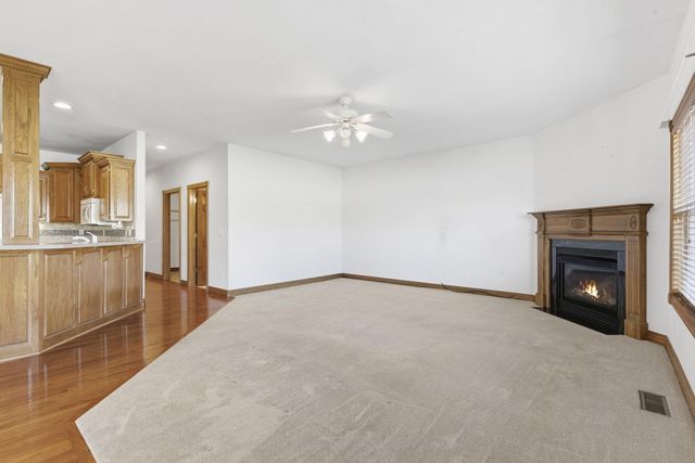 2707 W Highpoint Circle, Ozark, MO 65721