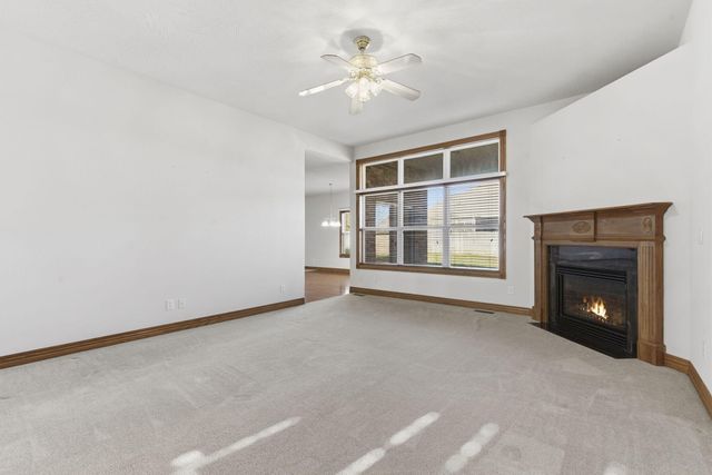 2707 W Highpoint Circle, Ozark, MO 65721