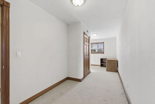 2707 W Highpoint Circle, Ozark, MO 65721