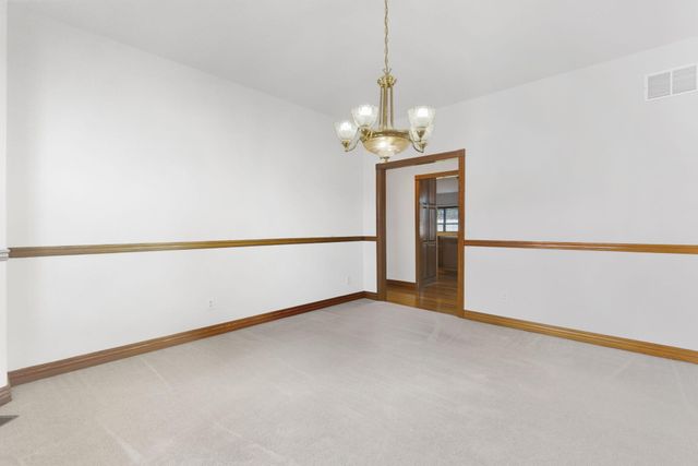 2707 W Highpoint Circle, Ozark, MO 65721