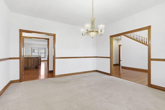 2707 W Highpoint Circle, Ozark, MO 65721