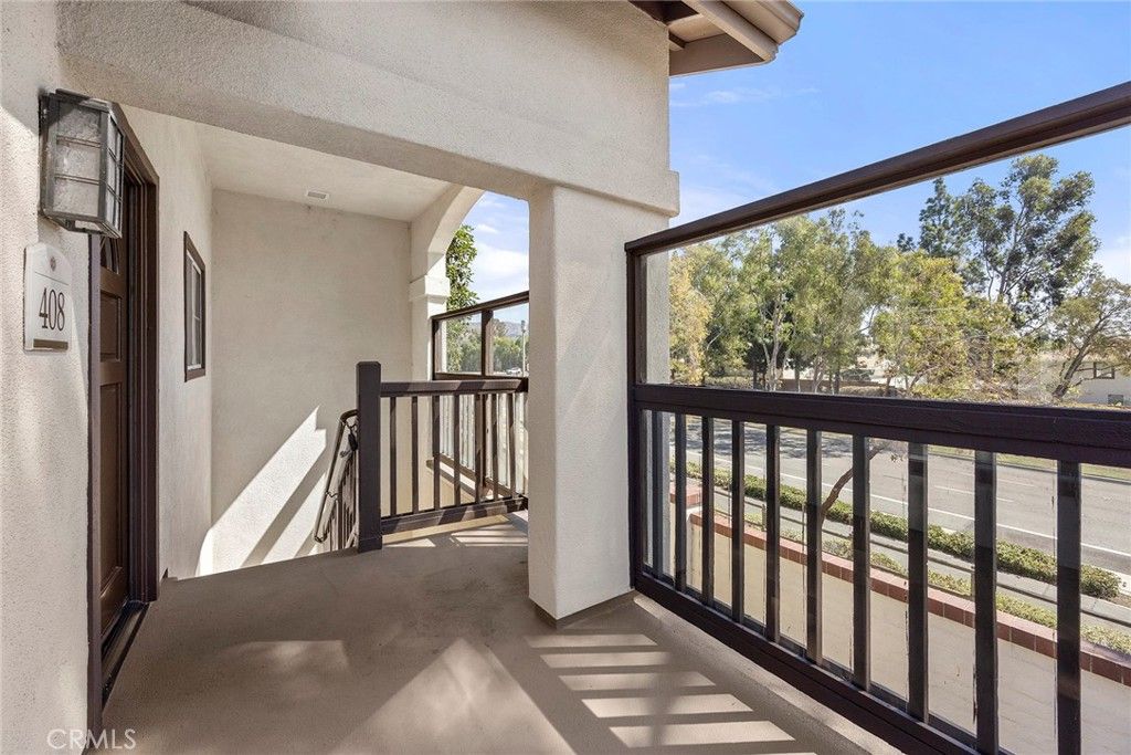 2960 Champion 408, Tustin, CA 92782 — photo 2