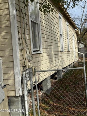 1327 CLEVELAND Street, Jacksonville, FL 32209