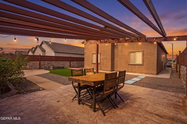 14248 CHARLES POLLOCK Avenue, El Paso, TX 79938
