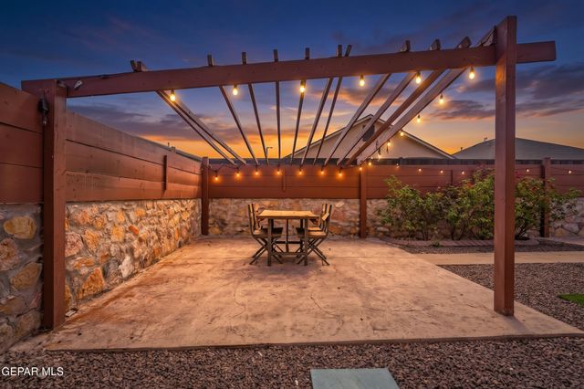 14248 CHARLES POLLOCK Avenue, El Paso, TX 79938