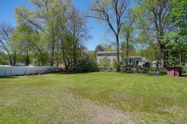 14 Kazimer Dr, Billerica, MA 01821