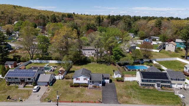 14 Kazimer Dr, Billerica, MA 01821