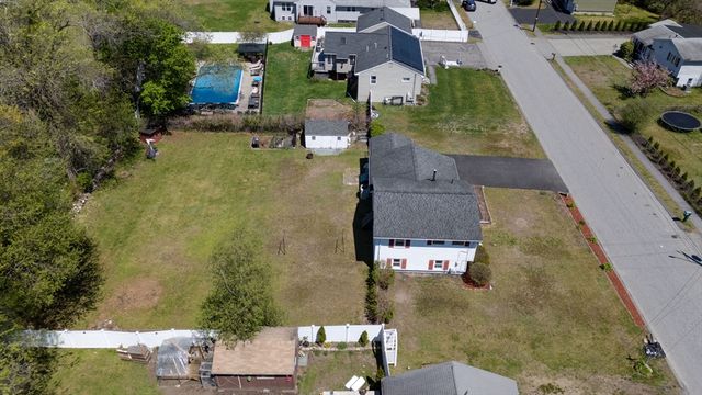 14 Kazimer Dr, Billerica, MA 01821